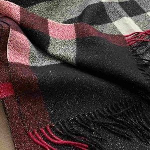 Burberry	 women's fashion knitted scarf